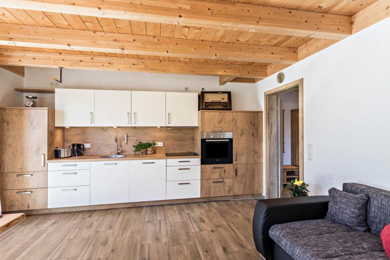 Ferienwohnung Rupertiwinkl ไทเซนดอร์ฟ ภายนอก รูปภาพ